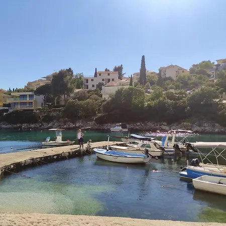 2 Bedroom Gorgeous In Okrug Gornji Apartman Trogir